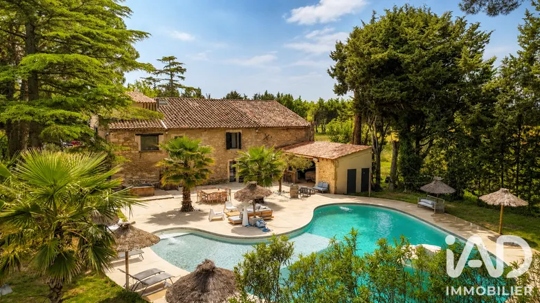 Maison 16 pièces 500 m² · à Rognonas · 500 m² · 1 400 000 €