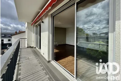 Appartement à Suresnes (92150)