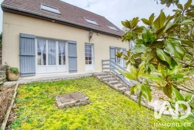 Maison traditionnelle à Commeny (95450)