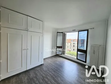 Appartement à Le Blanc-Mesnil (93150)