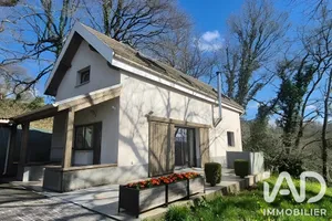Maison à Gelos (64110)