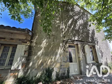 House in Pauillac (33250)