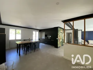 Maison à Les Herbiers (85500)