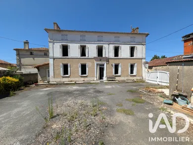 Maison de village à Mosnac (16120)