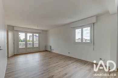 Apartment in Le Grand-Quevilly (76120)