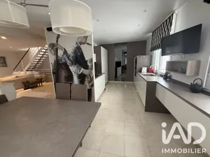 Immeuble à Paris (75015)
