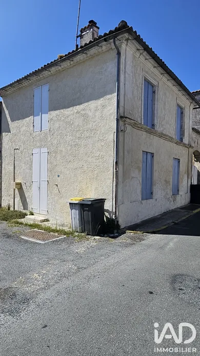 Maison de village à Nancras (17600)
