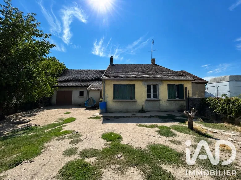 Maison 4 pièces 86 m² · à Vallenay · 86 m² · 60 000 €