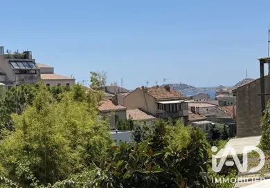 Maison à Marseille (13007)