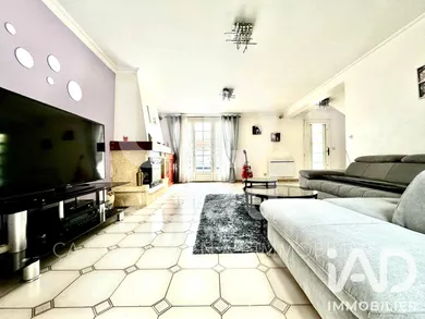 Maison traditionnelle à Lagny-sur-Marne (77400)