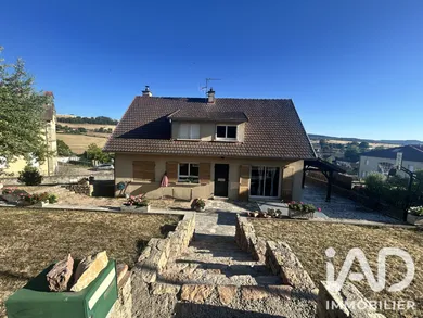 Traditional house in Curgy (71400)