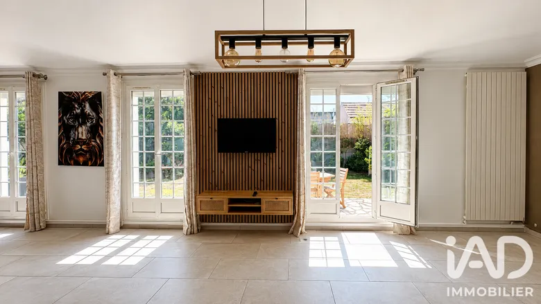 Maison 6 pièces 161 m² · à Longjumeau · 161 m² · 474 000 €