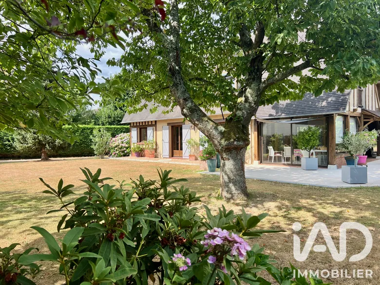 Maison 5 pièces 157 m² · à Hénouville · 157 m² · 395 000 €