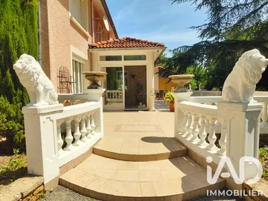 Maison de campagne à Saint-Georges-D'Espéranche (38790)