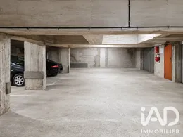 Parking in Paris (75006)