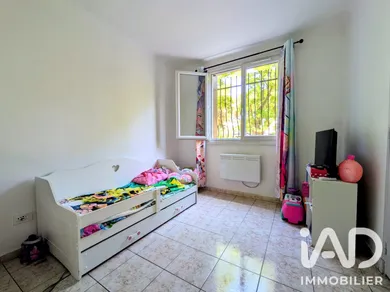 Apartment in Aix-en-Provence (13100)