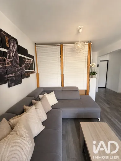 Apartment in Golfe-Juan (06220)
