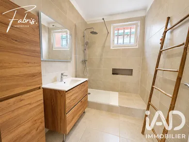 Apartment in Toulon (83000)