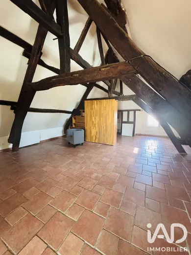 Studio à Compiègne (60200)