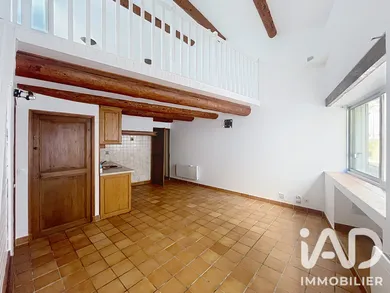 Maison de village à Lambesc (13410)