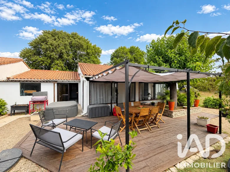 Maison 5 pièces 89 m² · à Saint-Mamert-du-Gard · 89 m² · 269 000 €