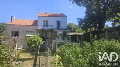 Maison de village à Taillebourg (17350)