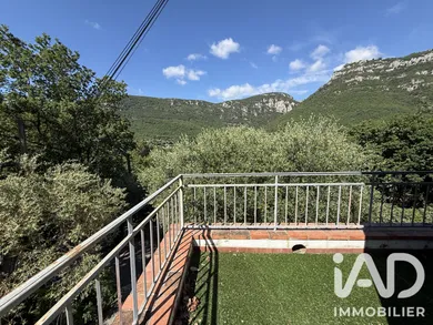 Apartment in Tourrettes-sur-Loup (06140)