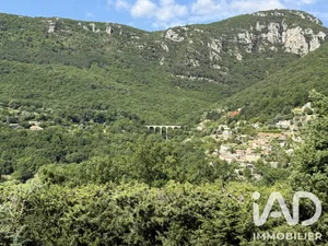 Appartement à Tourrettes-sur-Loup (06140)