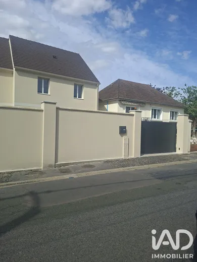 Maison traditionnelle à Nointel (60840)