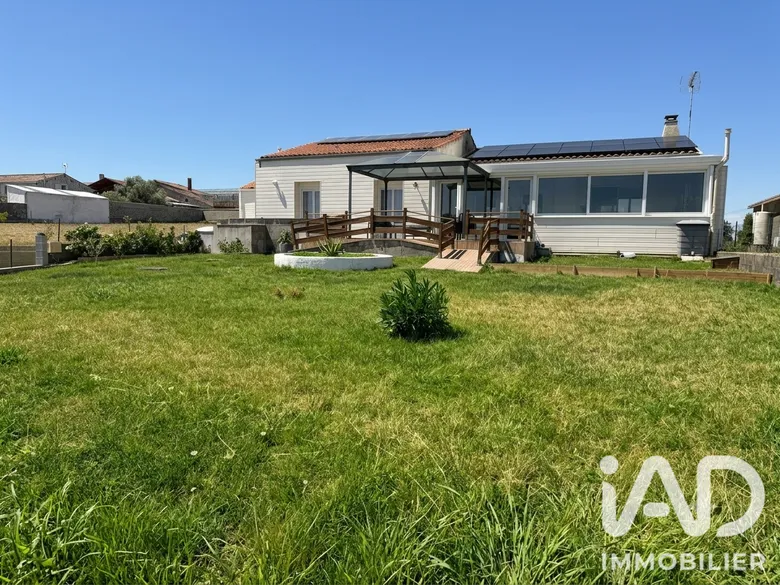 Maison 5 pièces 141 m² · à Vix · 141 m² · 225 000 €