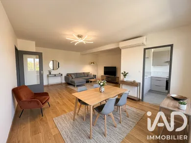 Apartment in Six-Fours-les-Plages (83140)