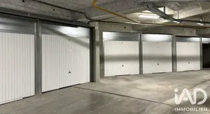Garage à Fréjus (83600)