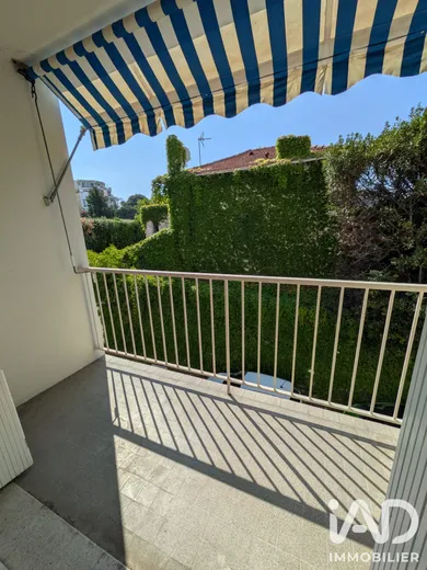 Appartement à Antibes (06160)