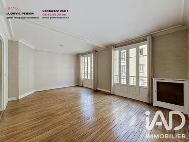 Appartement à Courbevoie (92400)