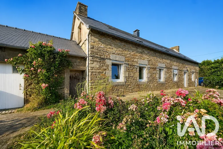 Maison 7 pièces 152 m² · à La Motte · 152 m² · 179 500 €