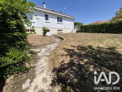 Maison à Sigournais (85110)