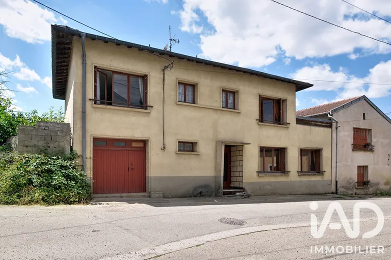 Maison 5 pièces 132 m² · à Belleau · 132 m² · 120 000 €