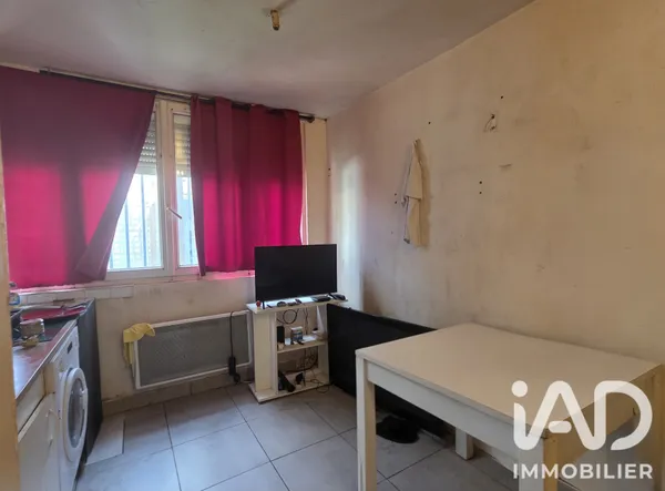 Appartement à Montfermeil (93370) photo 2