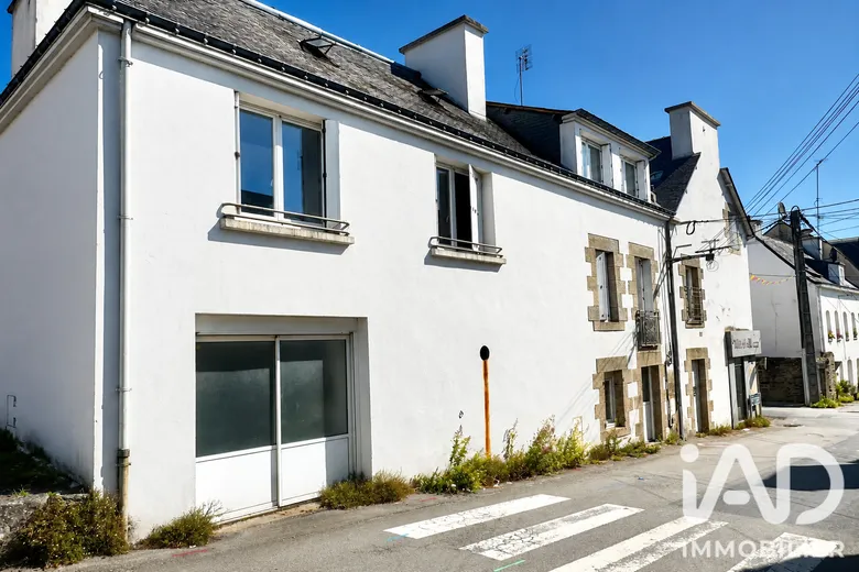 Immeuble 2 pièces 241 m² · à Rohan · 241 m² · 153 000 €