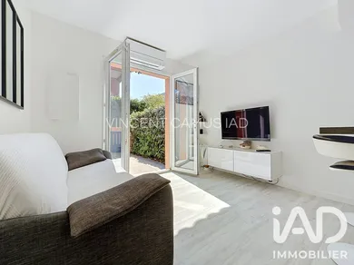 Appartement à Sanary-sur-Mer (83110)