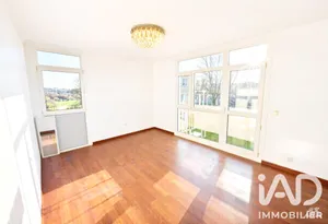 Apartment in Maisons-Laffitte (78600)