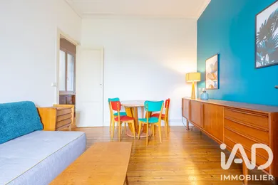 Apartment in Bordeaux (33800)