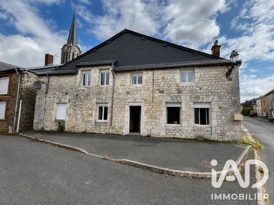 Maison de village à Thin-le-Moutier (08460)