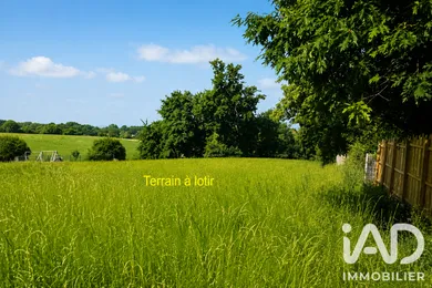 Terrain à Saint-Castin (64160)