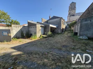 Maison à Saint-Étienne-du-Bois (85670)