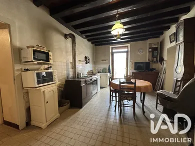 Maison traditionnelle à Ambrault (36120)