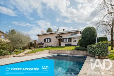 Maison d'architecte à Moirans (38430)