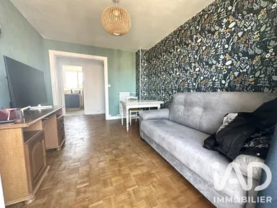 Apartment in Yvetot (76190)