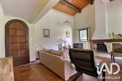 Maison à Montbrun-les-Bains (26570)