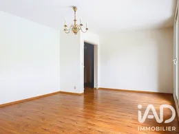 Apartment in Dourdan (91410)